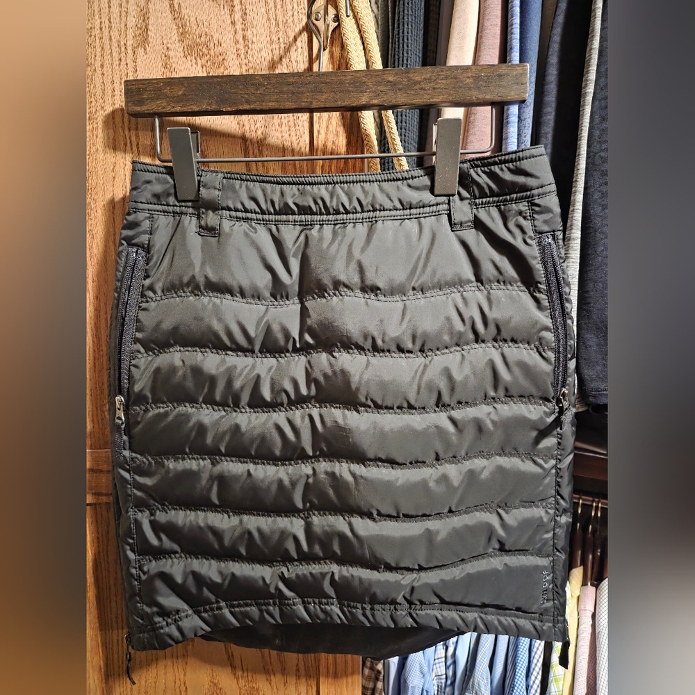 Black Quilted Mini Skirt for Casual Wear